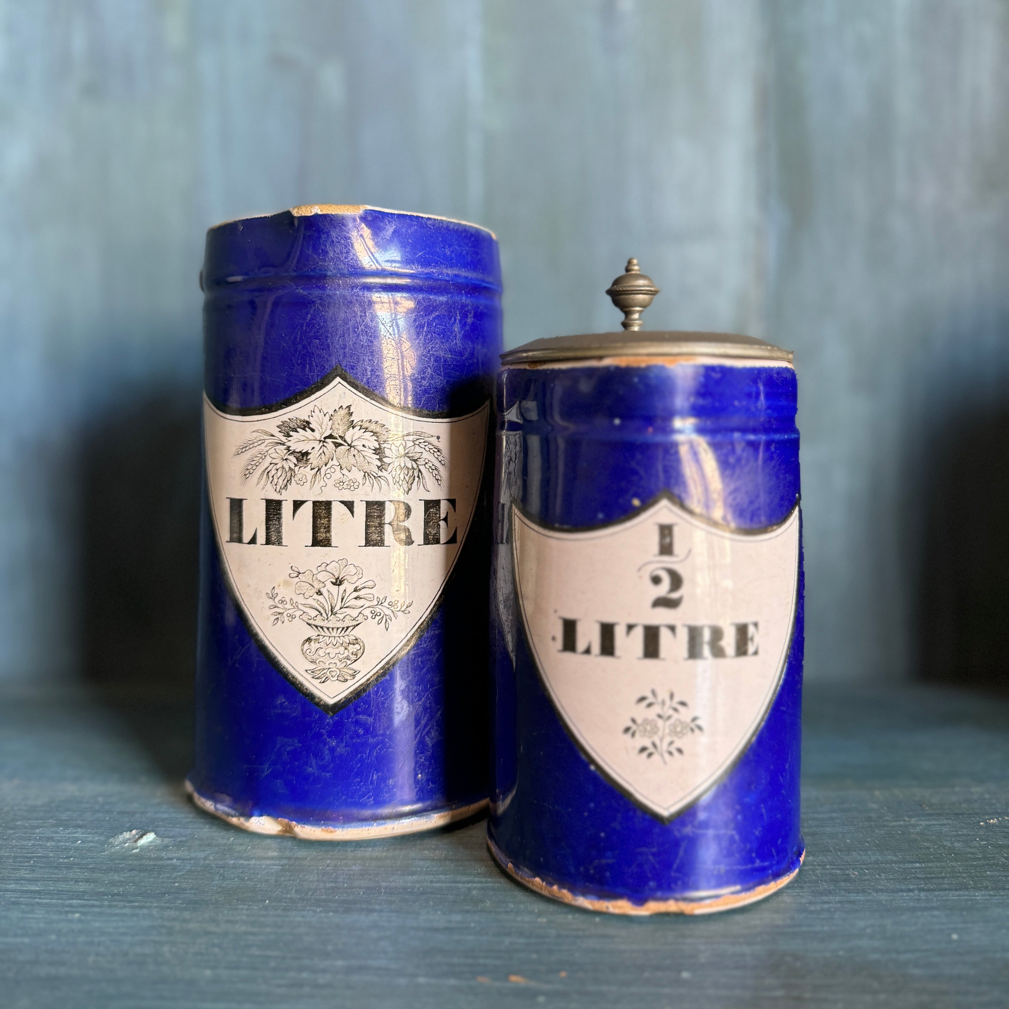 Pot d'un litre en porcelaine belge vintage