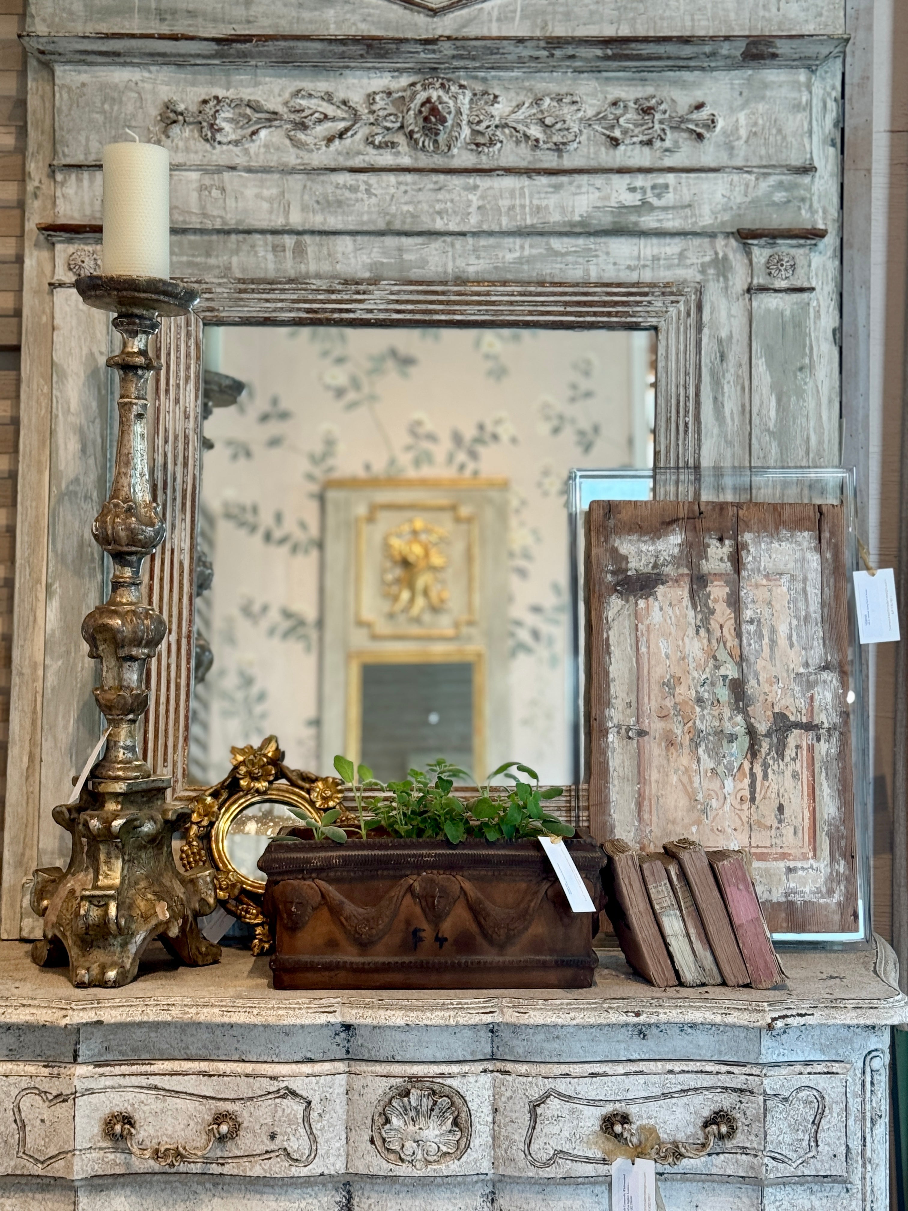 Chandelier en bois vers 1800