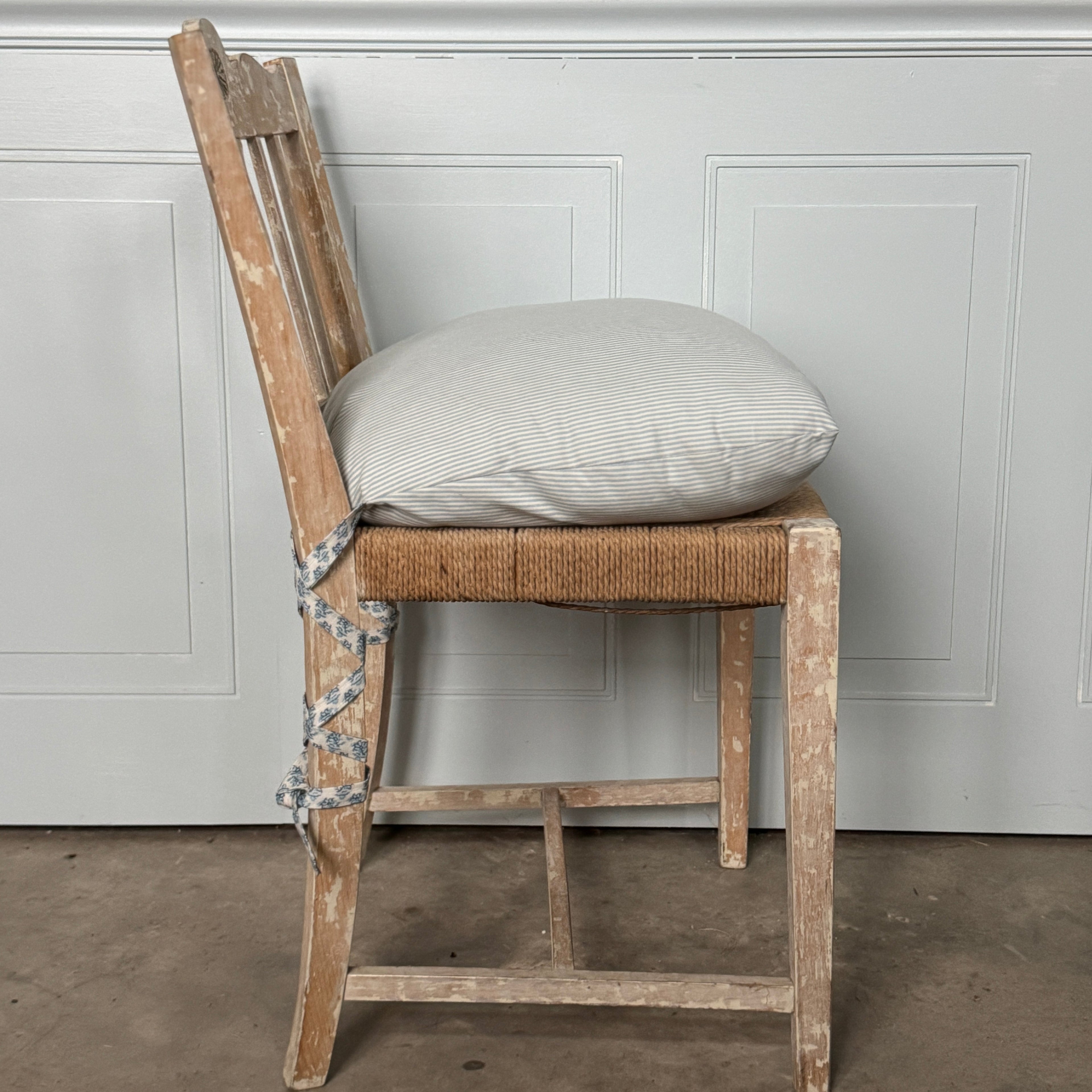 Chaises suédoises à assise en jonc, lot de 4, vintage, années 1950