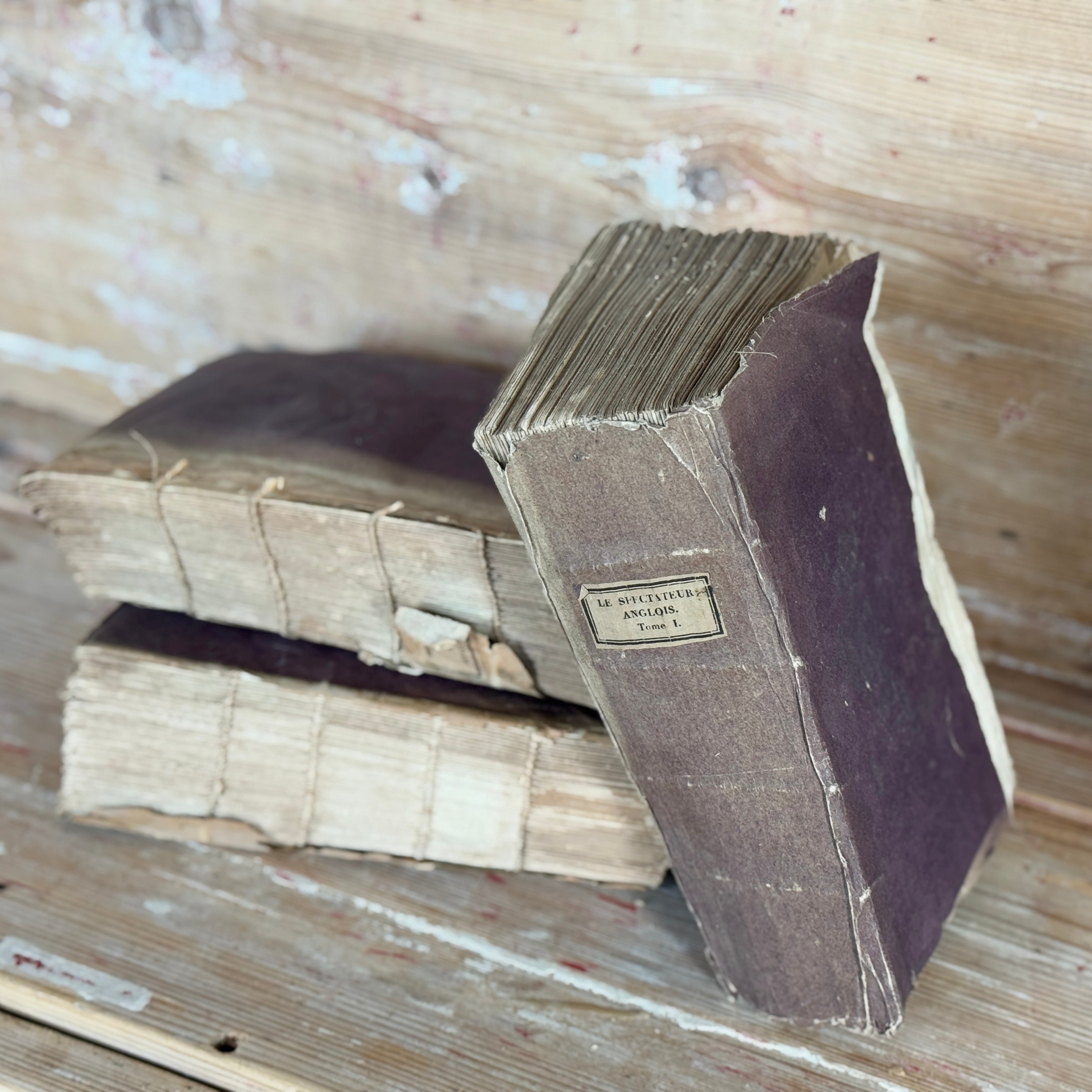 Lot de 3 livres anciens français aubergine