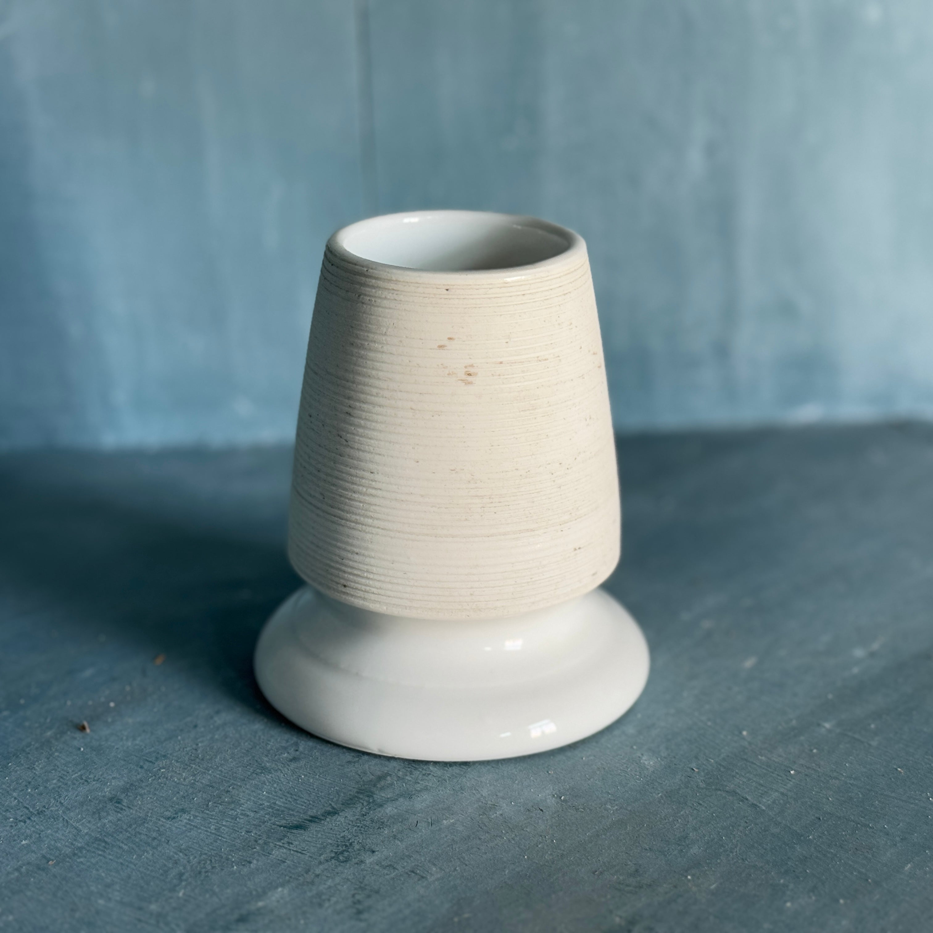 Allumette belge vintage en pierre de fer