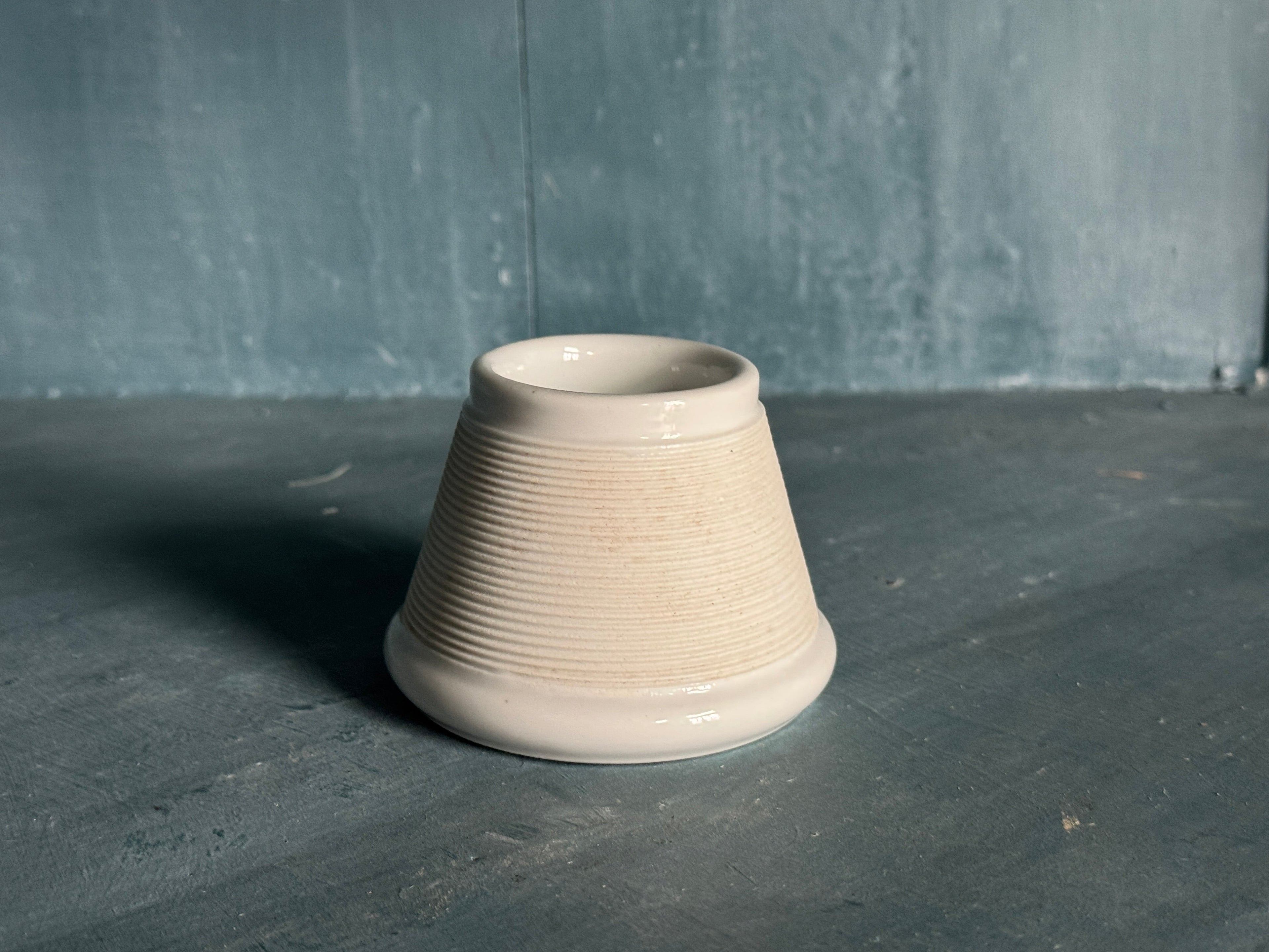 Allumette belge vintage en pierre de fer