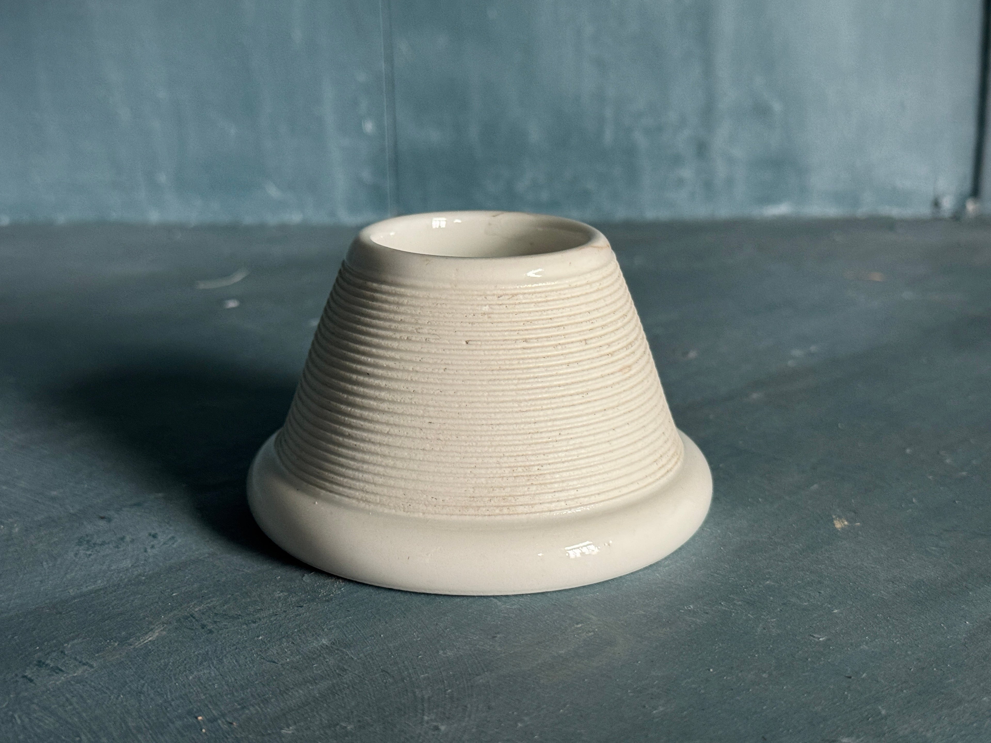 Allumette belge vintage en pierre de fer