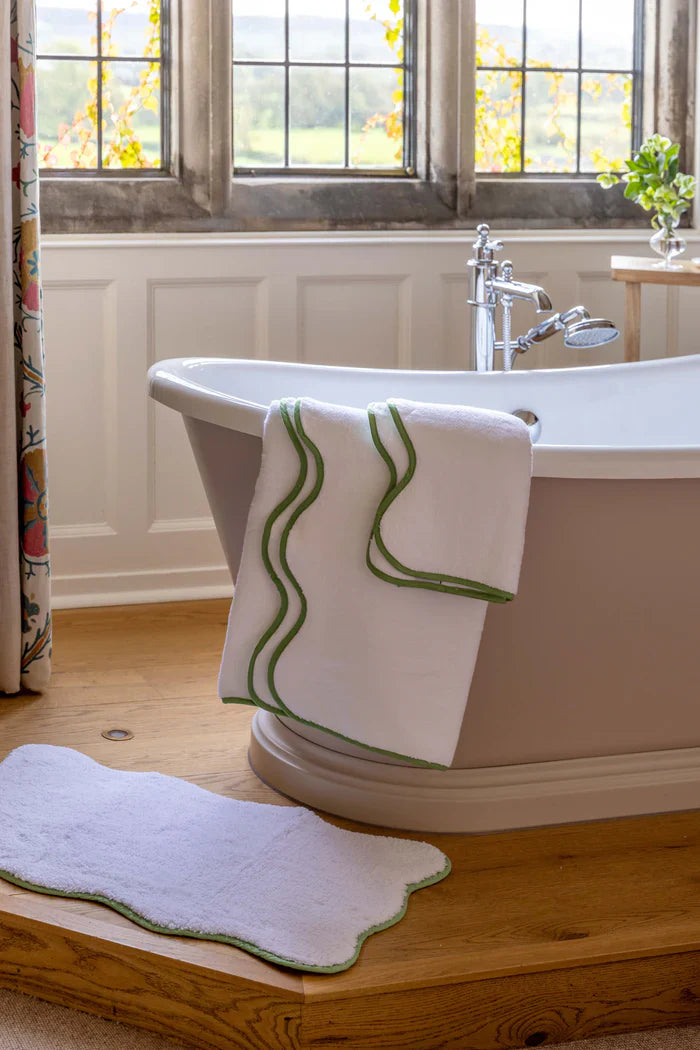 Ensemble de serviettes de bain festonnées classiques Amelia