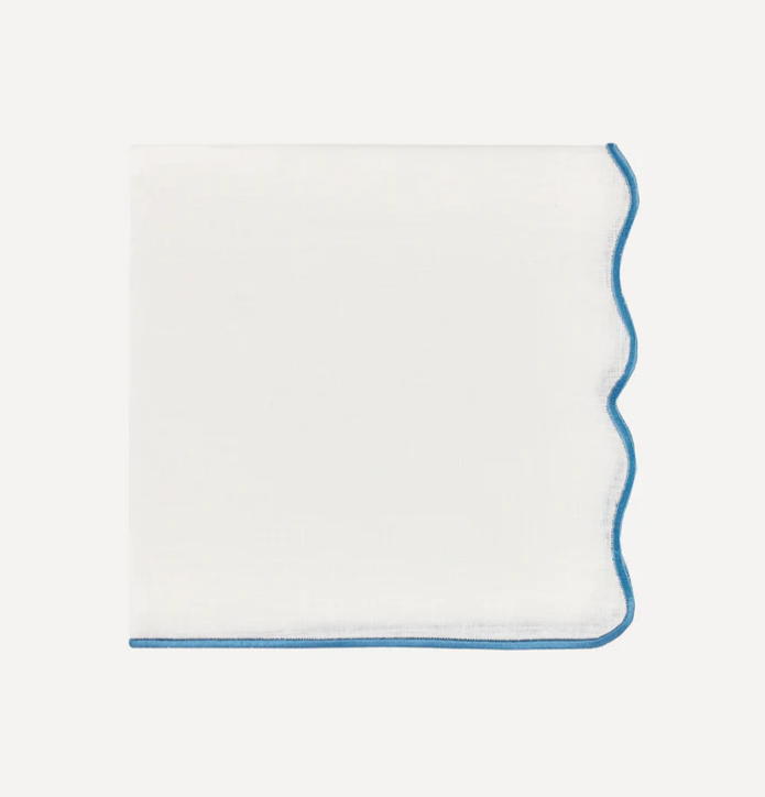 Serviette en lin festonnée