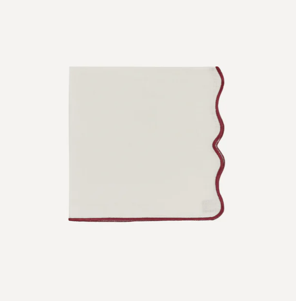 Serviette en lin festonnée