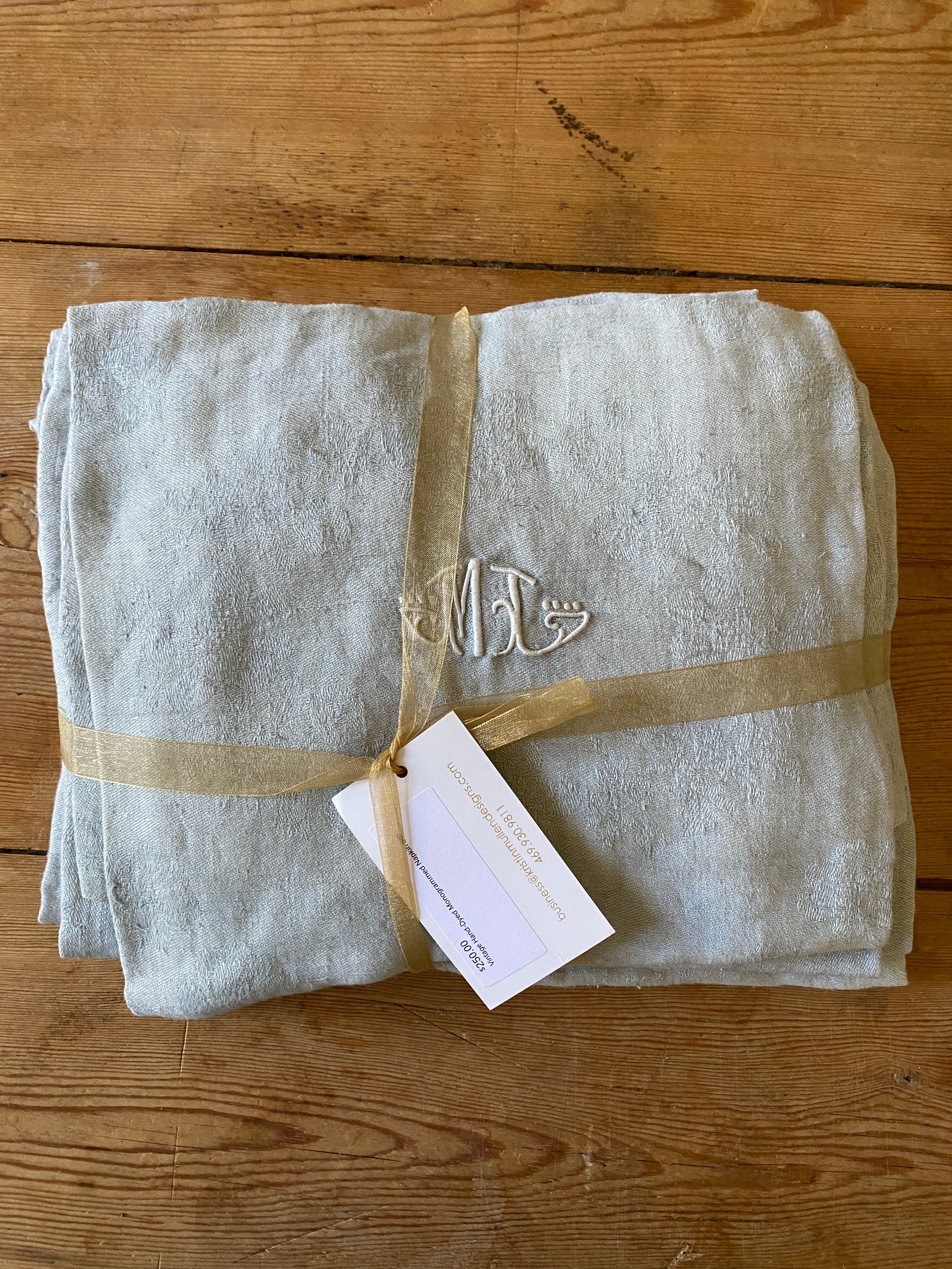 Ensemble de serviettes monogrammées vintage teintes à la main