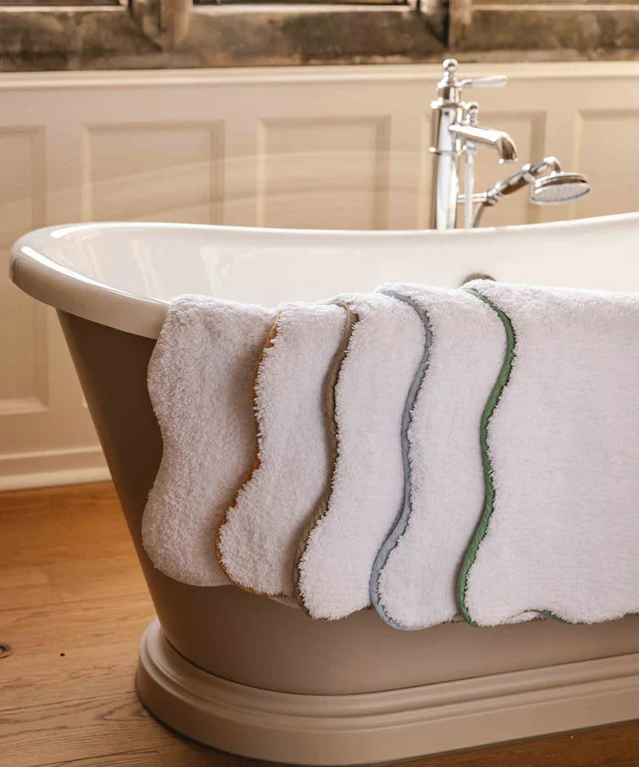 Tapis de bain festonné Amelia