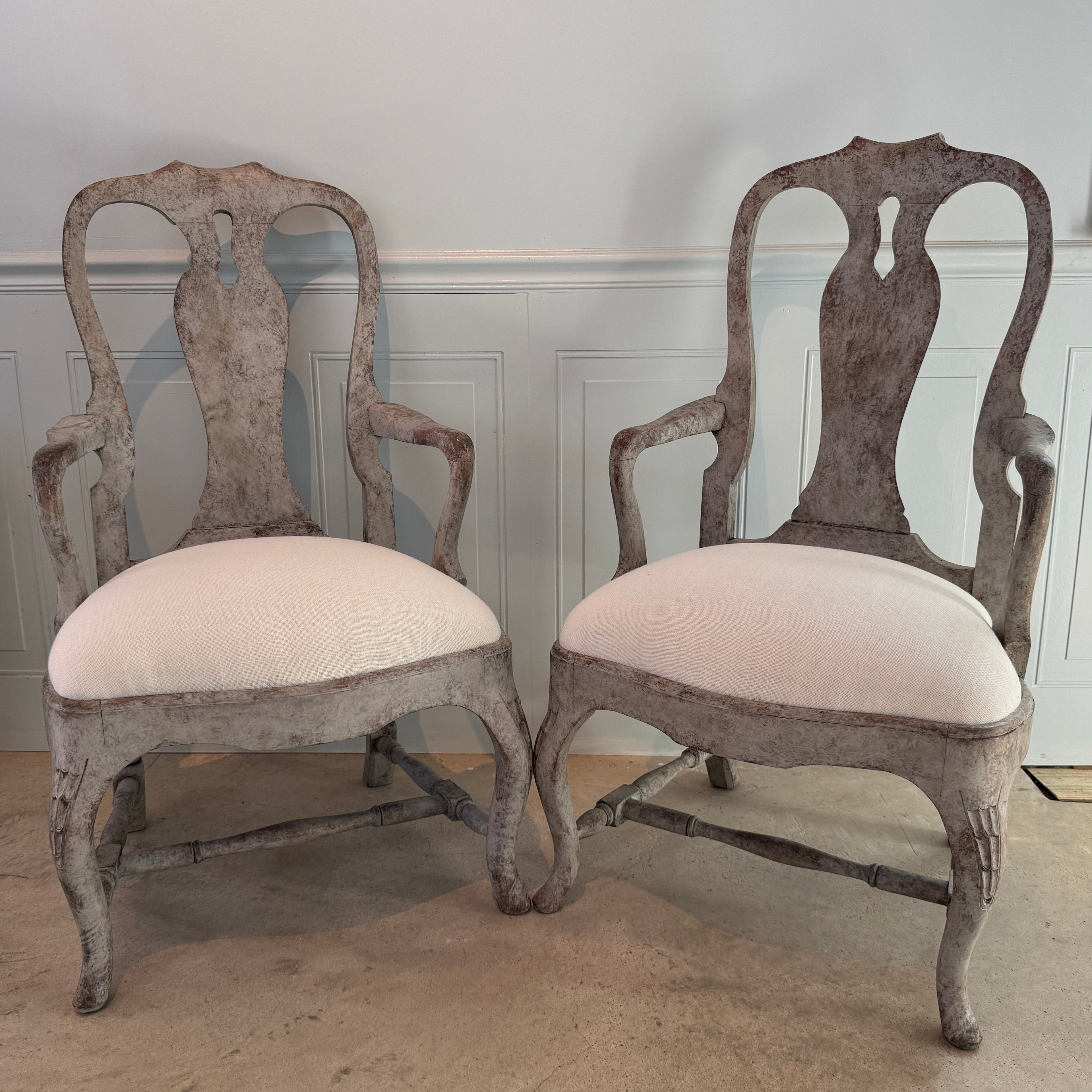 Paire de fauteuils rococo suédois vers 1900