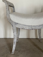 Paire de tabourets suédois en forme de lyre vers 1860-1880
