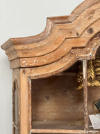 Vaisselier vers 1800 avec verre d'origine