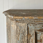 Superbe buffet de reproduction fabriqué à partir de bois toscan récupéré