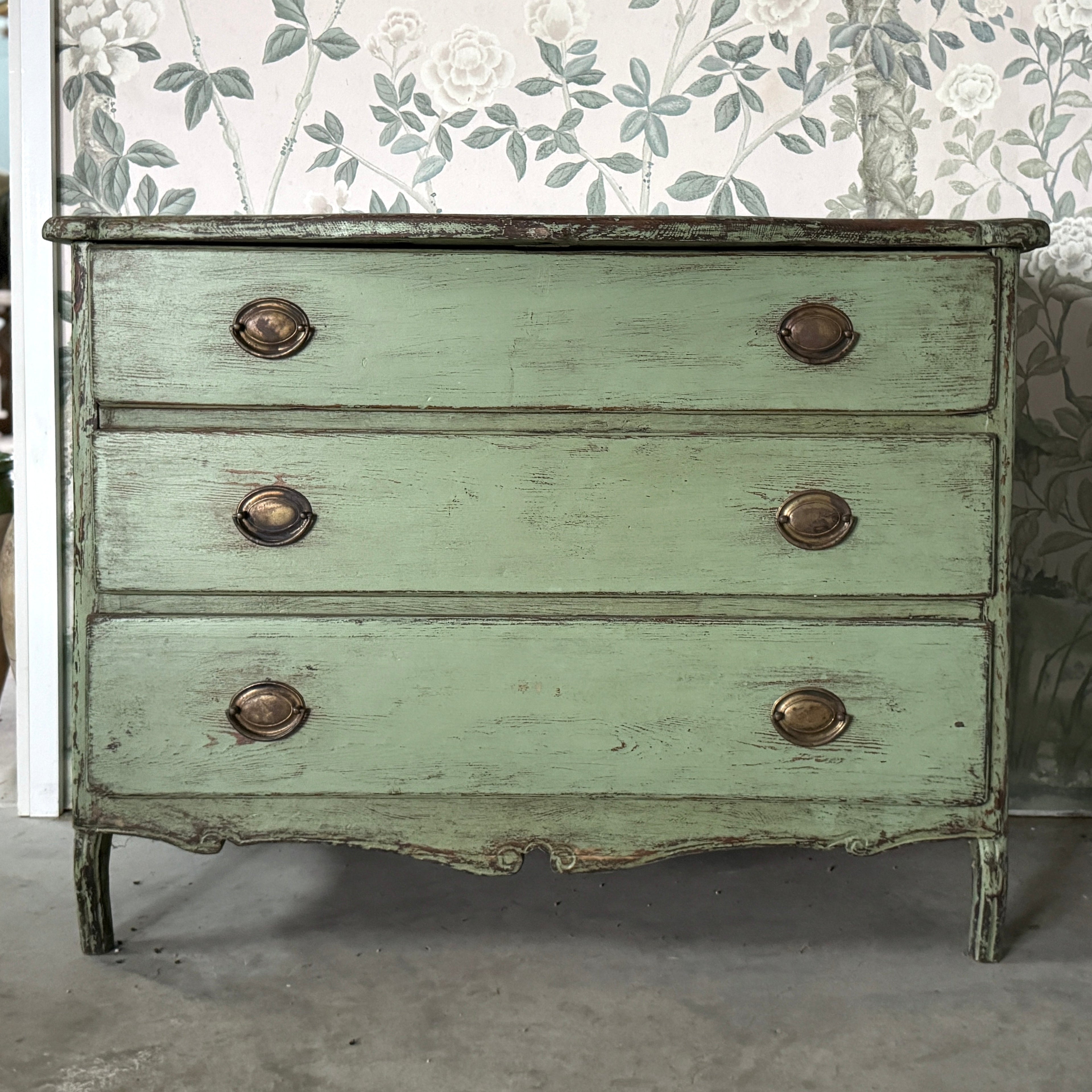 Commode baroque suédoise des années 1880 en vert verdoyant