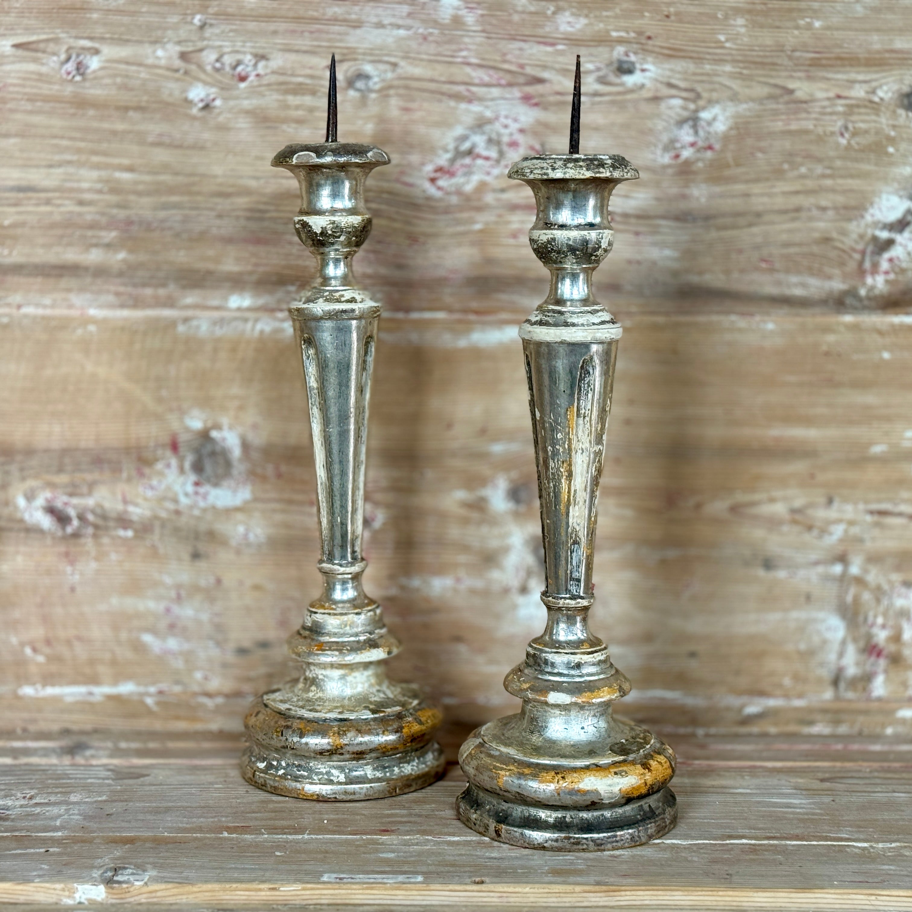Paire de bougeoirs Louis XVI en argent