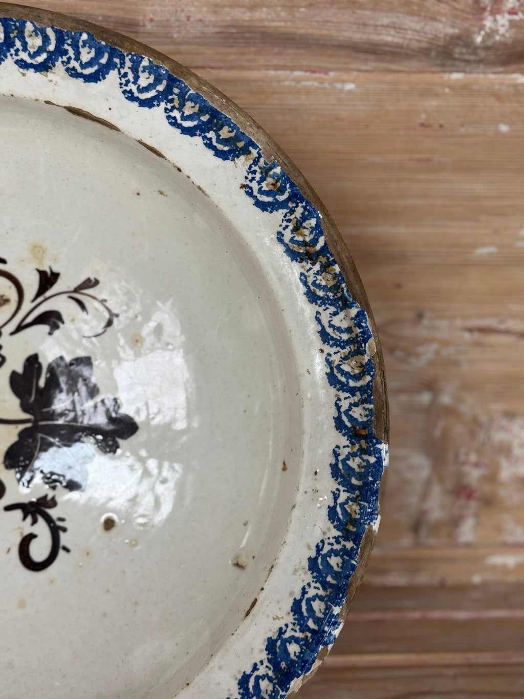 Ensemble de 5 assiettes du XIXe siècle provenant des Pouilles, en Italie