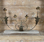 Paire de candélabres italiens sur base acrylique, vers 1700