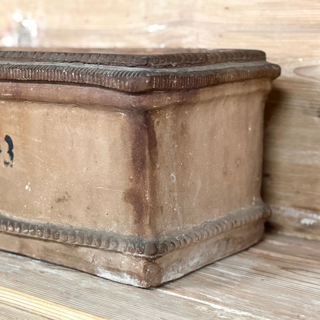 Jardinière italienne antique en terre cuite