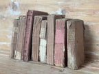 Ensemble de 7 romans antiques couleur rose