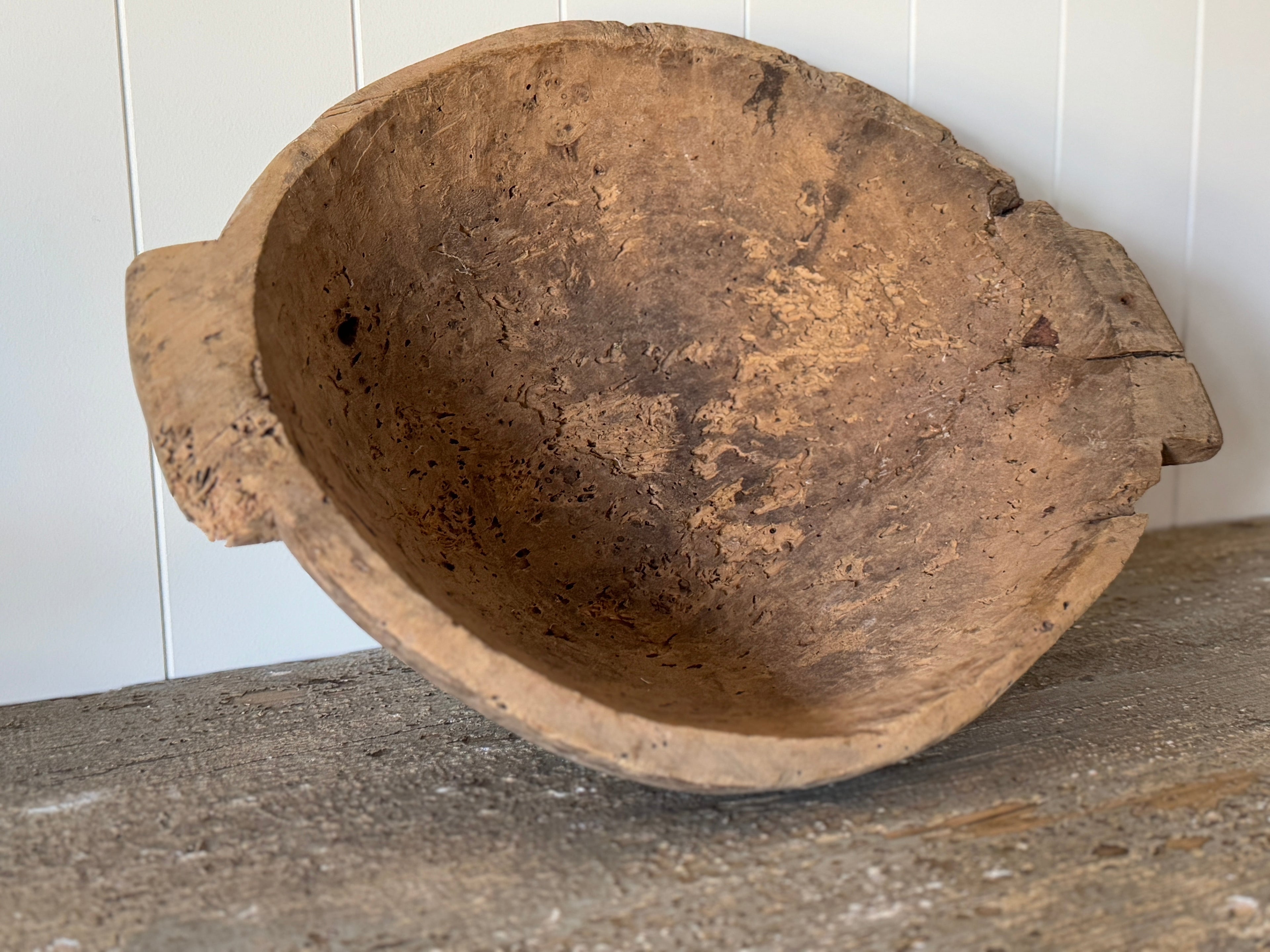 Bol en bois de ferme antique