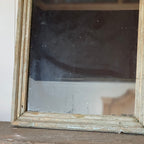 Miroir rustique peint vert français du XVIIIe siècle