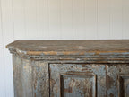 Superbe buffet de reproduction fabriqué à partir de bois toscan récupéré