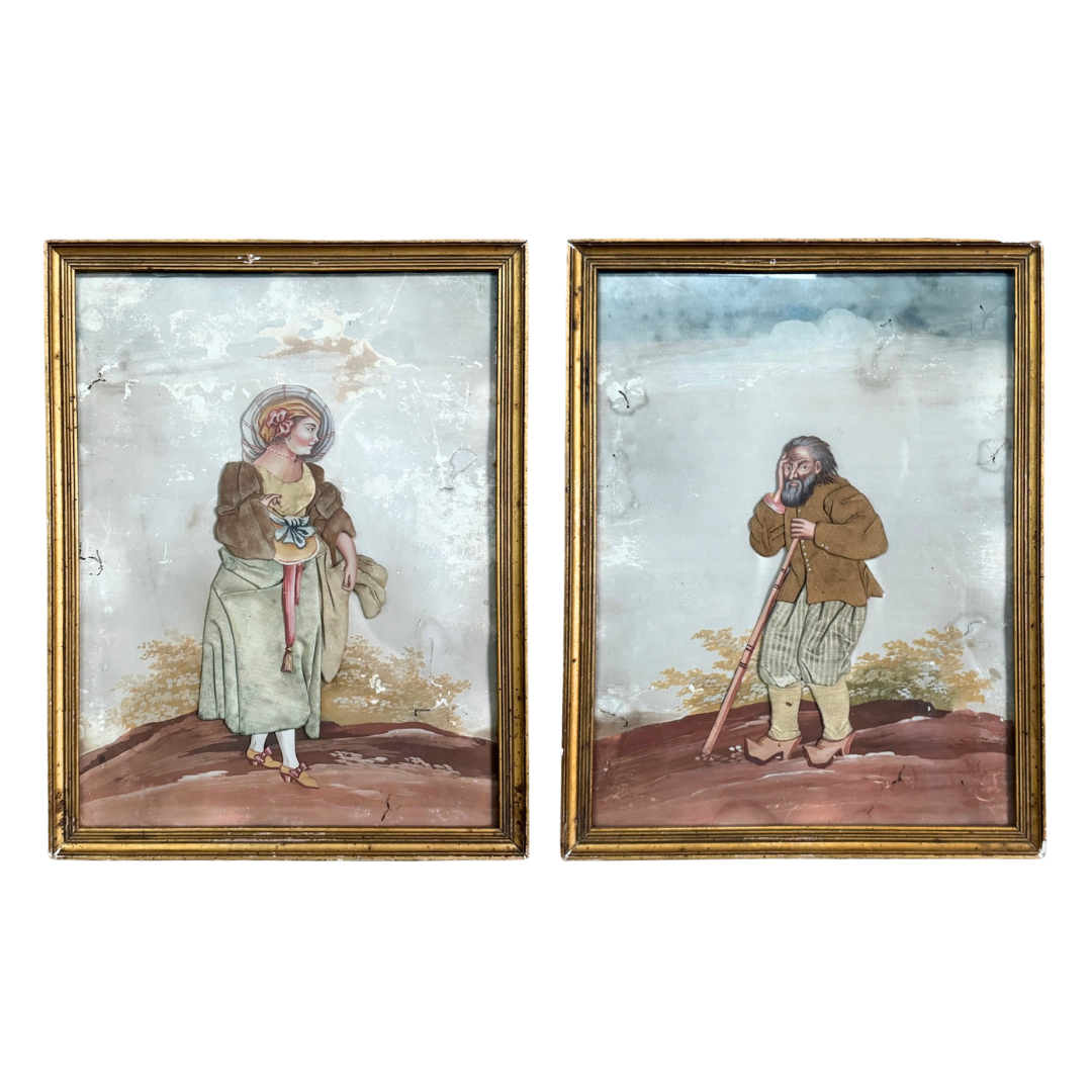 Paire de peintures à l'huile françaises du XVIIIe siècle avec figures en appliques textiles